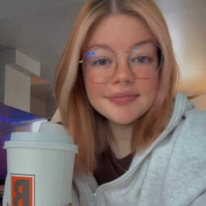 Sitter Profile Image: Sarah K.