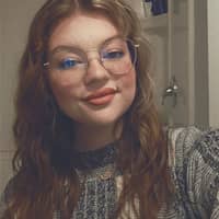 Sitter Profile Image: Sarah K.