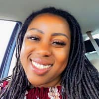 Sitter Profile Image: LeAnna S.