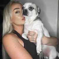 Sitter Profile Image: Holly M.