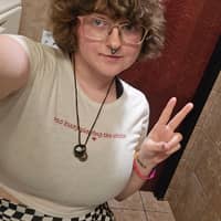 Sitter Profile Image: Sydney T.