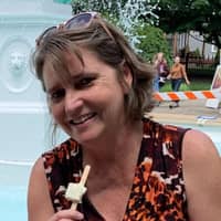 Sitter Profile Image: Laurie S.