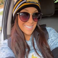 Sitter Profile Image: Christine R.