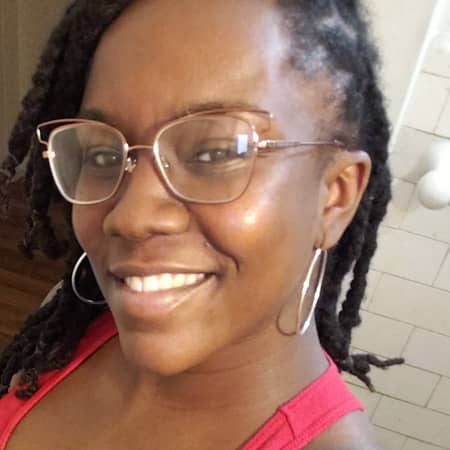 Sitter Profile Image: Pam M.