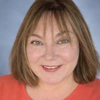 Sitter Profile Image: Dana V.