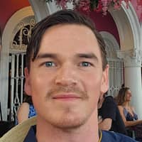 Sitter Profile Image: Robert M.