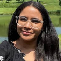 Sitter Profile Image: Estefani M.