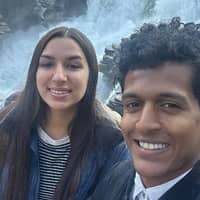 Sitter Profile Image: Hannah D.