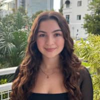 Sitter Profile Image: Zena M.