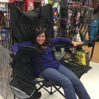 Sitter Profile Image: Lea F.