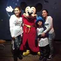 Sitter Profile Image: Veronica M.