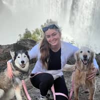 Sitter Profile Image: Savanna D.