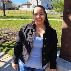 Sitter Profile Image: Olivia P.