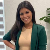 Sitter Profile Image: ashley p.