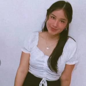 Sitter Profile Image: Meilyn D.