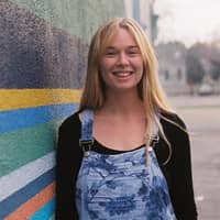 Sitter Profile Image: Camilla M.