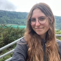 Sitter Profile Image: Gemma C.