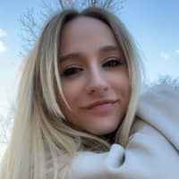 Sitter Profile Image: Renee D.