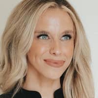 Sitter Profile Image: Carley W.