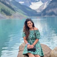 Sitter Profile Image: Varsha T.