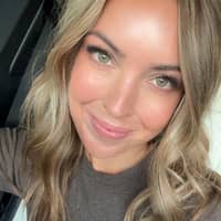 Sitter Profile Image: Katie R.