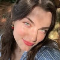 Sitter Profile Image: Rosemary G.