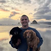 Trainer Profile Image: Dallas H.