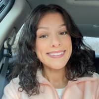 Sitter Profile Image: Modesta R.