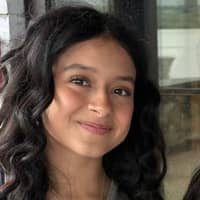 Sitter Profile Image: Michelle P.