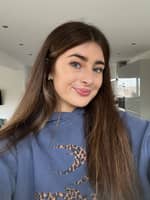 Sitter Profile Image: Hollie F.