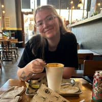 Sitter Profile Image: Amanda O.