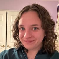 Sitter Profile Image: Sarah L.