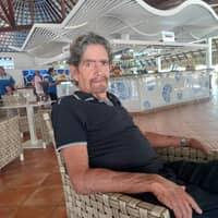 Sitter Profile Image: Roberto D.