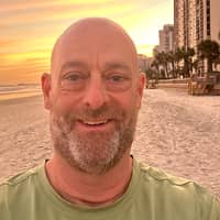 Sitter Profile Image: Stewart B.