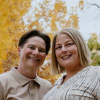 Sitter Profile Image: Jeni & Ashlie C.