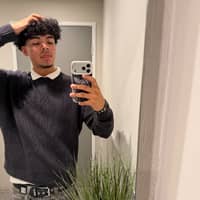 Sitter Profile Image: Diego M.