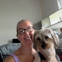 Sitter Profile Image: Tina G.