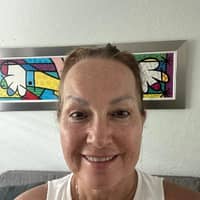 Sitter Profile Image: MONICA E A.