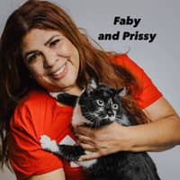 Sitter Profile Image: Fabiana V.