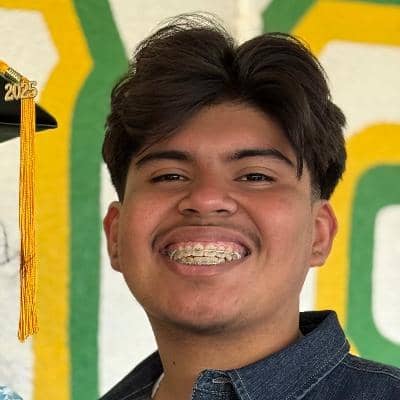 Sitter Profile Image: Saulo S.