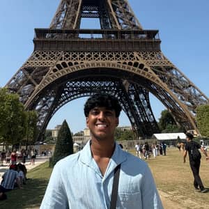 Sitter Profile Image: Suren S.