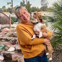 Trainer Profile Image: Heidi V.