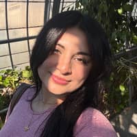 Sitter Profile Image: Mona G.