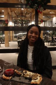 Sitter Profile Image: Treniece S.