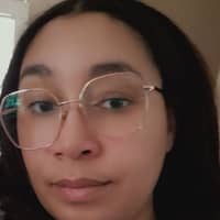 Sitter Profile Image: Shavonne F.