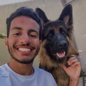 Sitter Profile Image: Andro E.