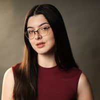 Sitter Profile Image: Riley W.