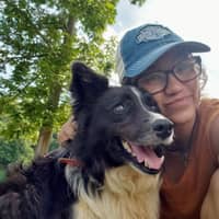 Sitter Profile Image: Isabella W.