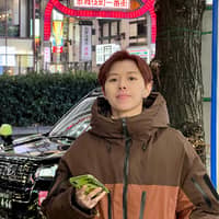 Sitter Profile Image: Keqi H.
