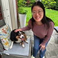 Sitter Profile Image: Donna C.